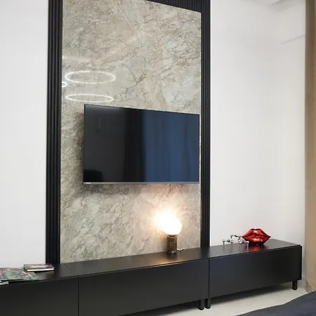 Global Office Park Luxury With Balcony *