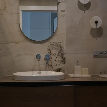 Apartment Zabrska 15 *